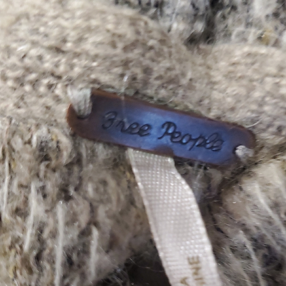 Free People Beige Cream Patterned Cowl-Neck South West Poncho - Picture 7 of 11